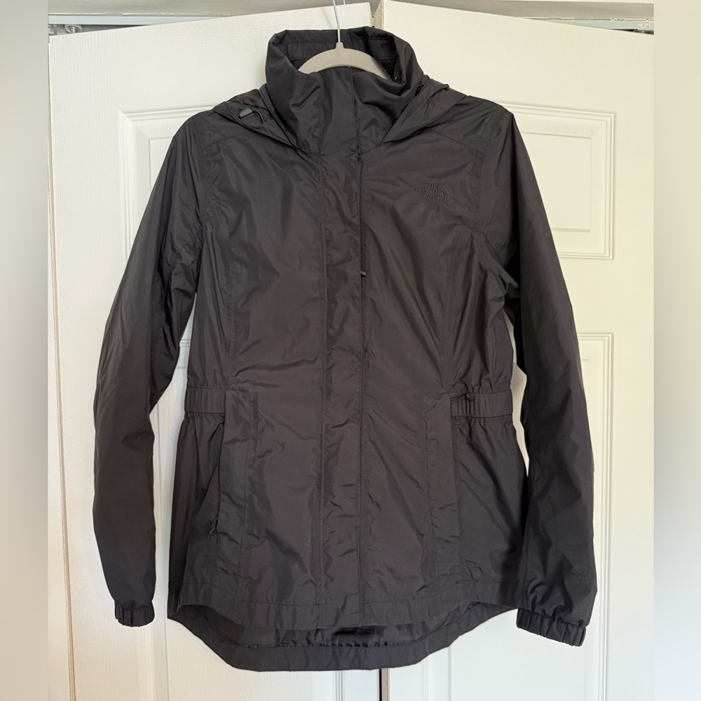 The North Face Resolve Parka II Rain Jacket